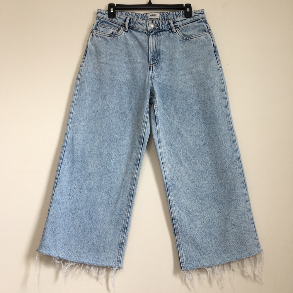 Only High Rise Light Blue Denim Raw Hem Wide Leg Cropped Jeans